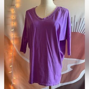 Free People Shirt Women’s Size Small Tee Boho Hippie V Neck Free Spirt